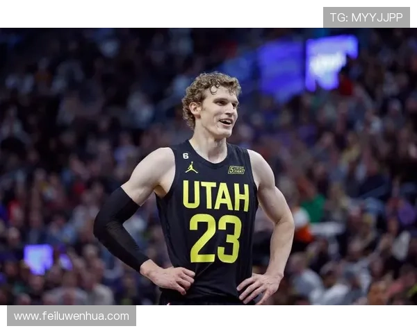 爵士队重组阵容再起航核心球员展现领袖风范引发季后赛新期待 爵士队重组阵容再起航核心球员展现领袖风范引发季后赛新期待