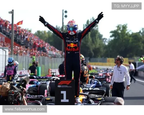 维斯塔潘强势夺冠梅赛德斯策略失误F1赛场竞争格局再生变数