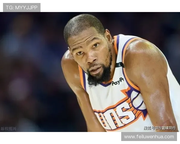杜兰特复出表现抢眼 带领太阳队成功战胜勇士 继续冲击季后赛